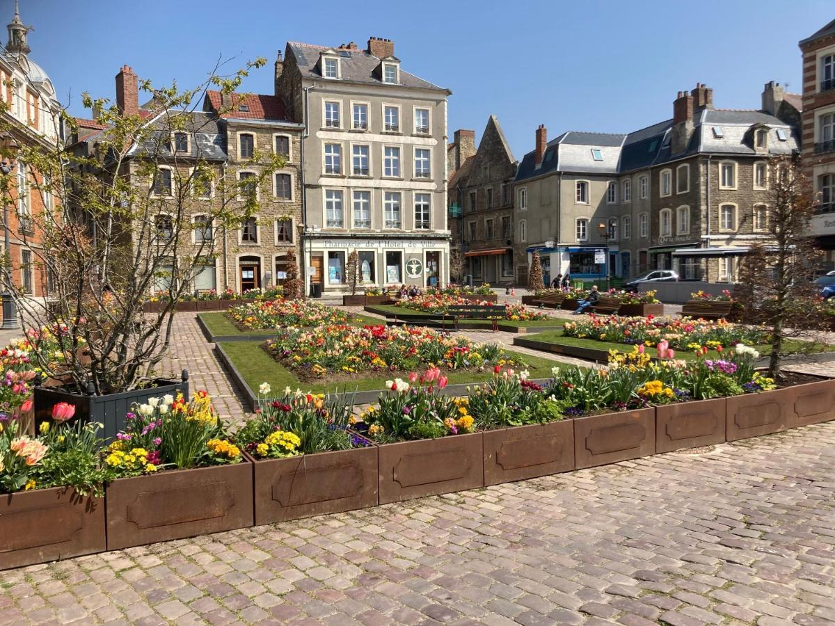 Meuble De Tourisme, Les Du Beffroi 2*
